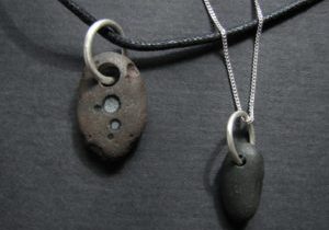 rock-pendants